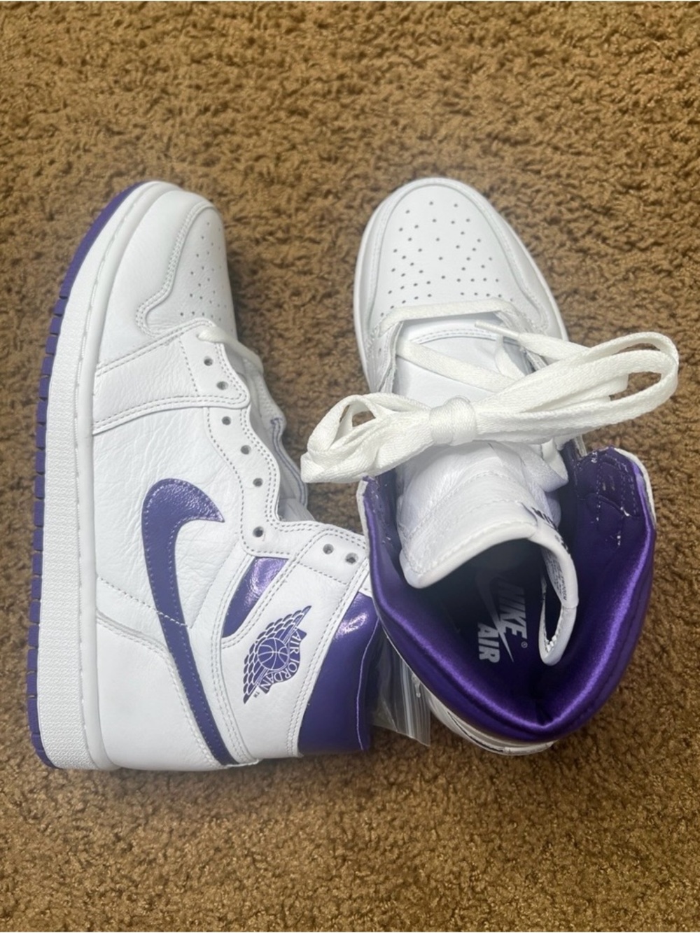 Nike Air Jordan 1**Court Purple Metallic**8.5 Women Brand New